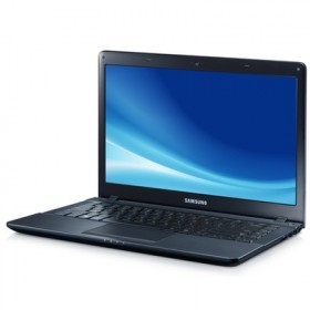 SAMSUNG NP450R4E Laptop